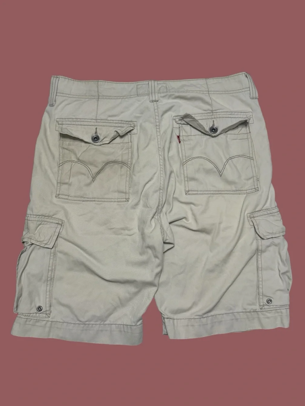 Vintage Levi’s Y2K Baggy Cargo Shorts